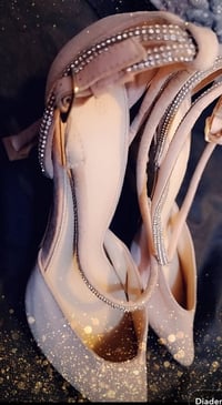 فساتين • احذية • مناسبات