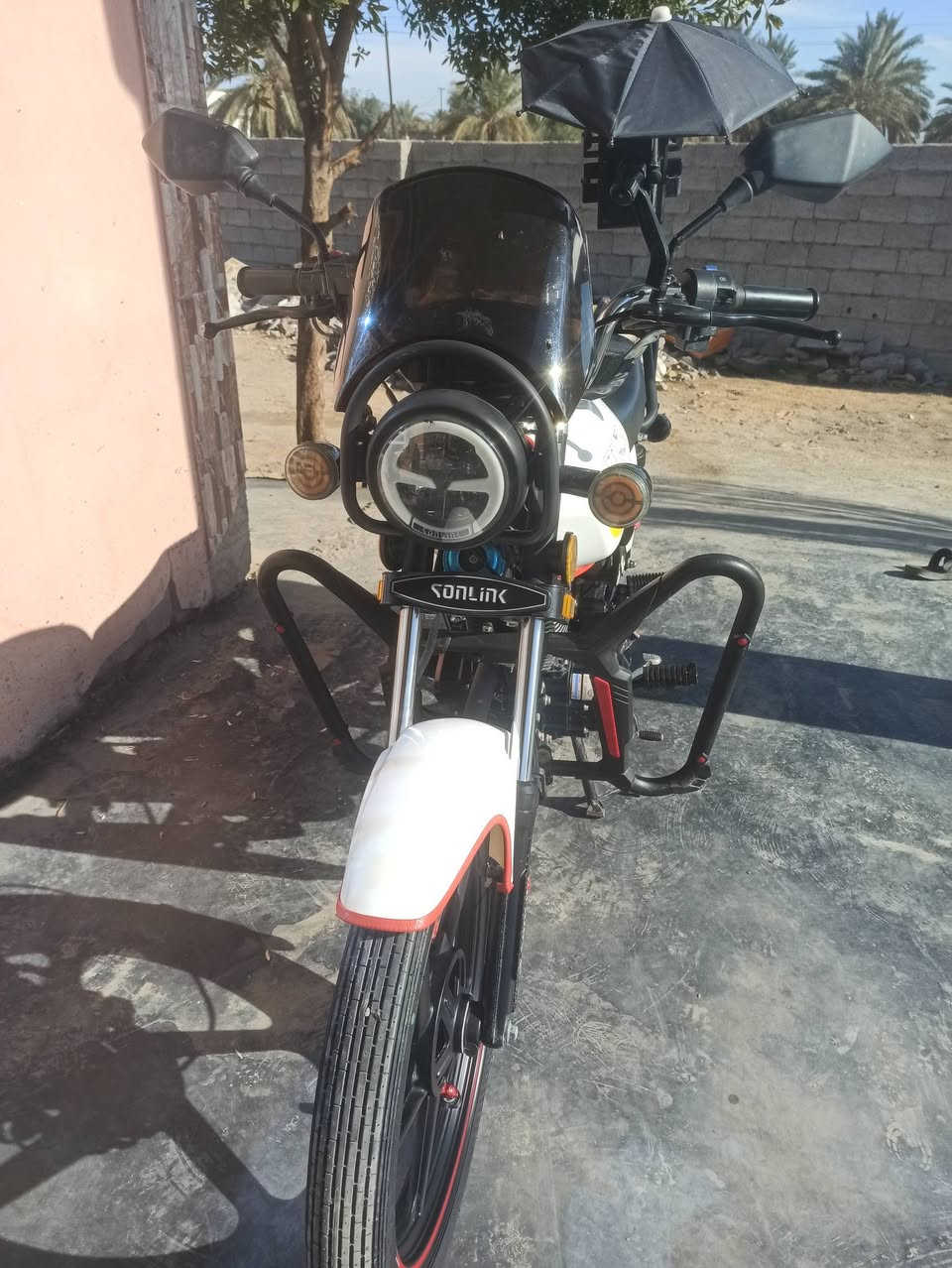 سلام عليكم دراجه سونك ماكس دراجه موديل 25 محرك 200 سيسي زيرو مابيه أي نقص مكفوله كفاله عامه سعر دراجه 875 
بيه مجال حك جيه هاذه رقمي بي وتساب متواجد *********** .
‏‪0788 214 0143‬‏نتصل سوك كلشي بي 
لا حد يكسر بحلال لعالم
