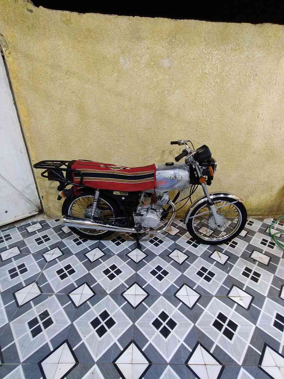 اسلام عليكم دراجه ايراني البيع مكاني قضاء الحي المو شراي لا يتعبني ابد مراسله خاص او انتصال‏‪078-544-63125‬‏
