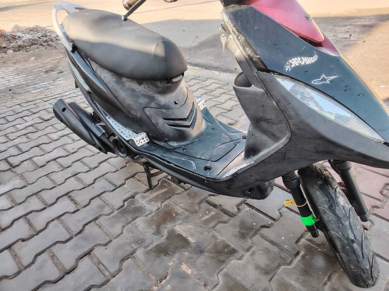 سلام عليكم دراجه ماكس عدله للبيع وراقه موجوده سعره ستميه وبيهه مجال دراجه كلهه بلا يه مكاني الحسينه مال راشديه شراي نتصل ودلل بيهه مجال ***********
