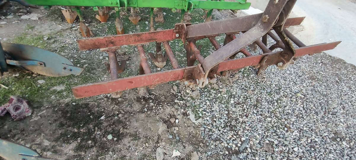 للبیع خرماشه شفت قوی درجه اولی حجم 9قول مکان قضاء بردرش قریب موصل *********** *********** بی واتساب ڤایبر
