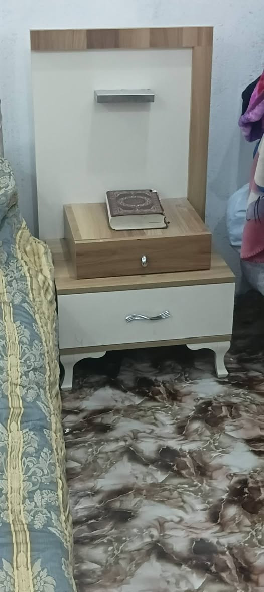غرفة اخشاب تركي للبيع ***********
