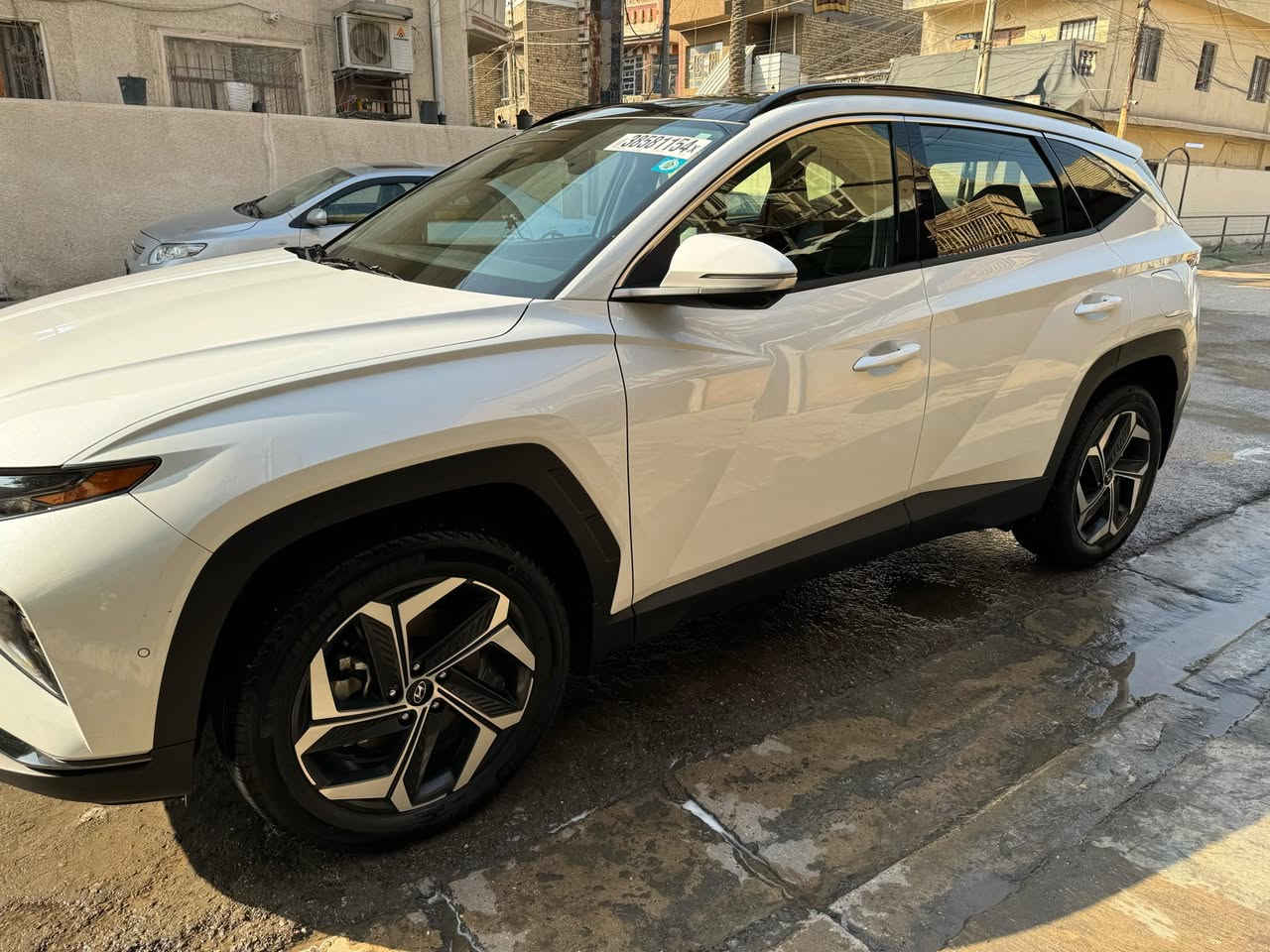 سلام عليكم
هونداي توكسان 2022 لمتد فول الفول 
ماشية 38 ميل فقط 
حادث السيارة كما موضح بالصور 
مبدل ابواب نفس اللون بدون صبغ
محرك السيارة 2500 
مواصفات السيارة 
1-بصمه تشغيل-تشغيل عن بعد 
2-بنوراما 
3-داخل جلد اسود 
4- كامرات محيطيه 360 درجة 5 كامرات 
5-هاند بريك 
6-كشن السائق خزن ميمور+كهرباء+تدفئة+تبريد
7-كشن الصدر كهرباء+تدفئة+تبريد
8-فتح الكامرا عند الاشارة بالدشبول 
9-تقديم وترجيع السيارة آلي 
10-كشنات الخلفية تدفئة 
11-جنطه شفط كهرباء 
12-أشاير بالمري 
13-رادرات 360 درجةً
14-كير دكم 
15-اوتو هولد 
16- ويل كب كروم 19 
17- فور ويل 
18- ايقاف ذاتي 
19-تحديد مسار +قيادة آليه 
20-شفتات ستيرن للكير العادي  
بجم فول زينون +لد خلفي 
وهواي مواصفات بعد ماذكرتهن 
السيارة رقم بغداد بسمي تحويل ثاني يوم
السعر 210 
***********
