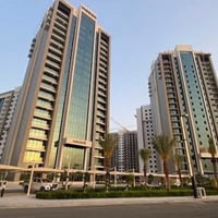 🏡 شقة مميزة للبيع – مجمع البروج إذا تبحث عن شقة جاهزة للسكن بموقع مميز...