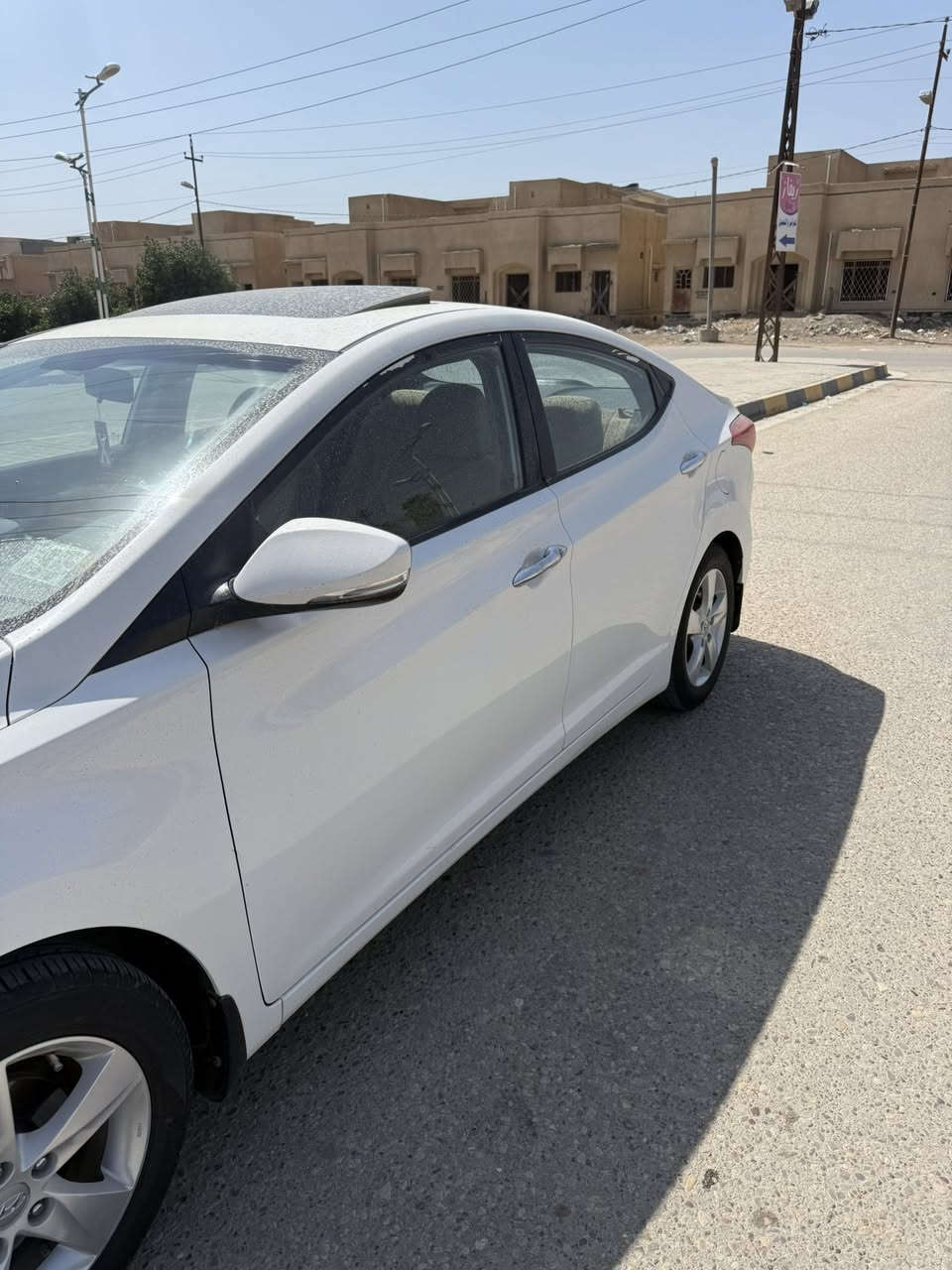 للبيع سياره نوع النترا خليجي لون ابيض موديل ٢٠١٤ رقم بابل 
السياره مابيها لا صبغ ولا بارد ولا تبديل ماشيه ١٣٨ 
السياره بلاديه وجاهزه محرك وكير وتبريد 
فتحه سقف مري شفط جانبيه اشاير مري كشاف تحكم ستيرن جهتين  داخل بيجي رقم بابل مكاني بابل. الحله 
بيها فقط ملاحظه بسيطه شخطين خفيف  
***********
