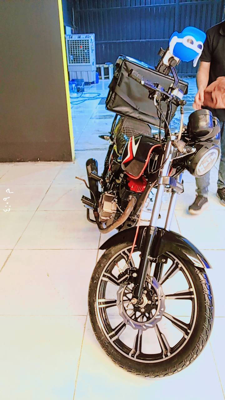 دراجه للبيع السعر 750 برغي ما مفتوح سكنر 6ارواق كربلاء موديل 23..
رقم الهاتف ،***********
