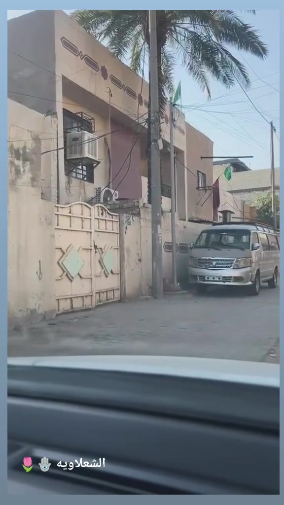 السلام عليكم كيا فتون للبيع السياره كومه حديد لا تحويل ولا شي رقم بغداد احمر مكينه كير أكسل كهربائيات خير من الله تايرات انضاف سياره حلوه السعر 27وبيها مجال للطيبين مكان بغداد الشعله ☘️ الرقم بي وتساب ***********
