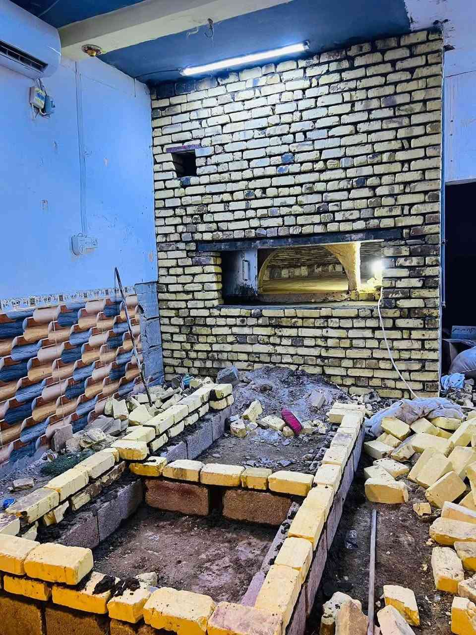 *********** للاستفسار والاتصال على الرقم يوجد واتساب 
بسم الله الرحمن الرحيم
يالله يارزاق

ابو شمس الكواز

 لبناء جميع انواع وأحجام الصمون الحجري 
وافران البيتزا
وتنانير الخبز وتنانير المندي. 
لجميع محافظات عراقنا الحبيب. مهنتنا ابن عن جد

اولآ. ضمان العمل لا يقل عن 20 سنه. 
ثانيآ. العركجين مالتنه طين وفرشي.  
ثالثآ. طابوك الدبان تركي اصلي يتحمل درجه حراره 1200 إلى 1400 
رابعآ. قله في اصراف الوقود. 
خامسآ. كادر عمل متميز ومتخصص في بناء الأفران.
سادسآ. الباب والسجه والقوس من النوع الثقيل.
