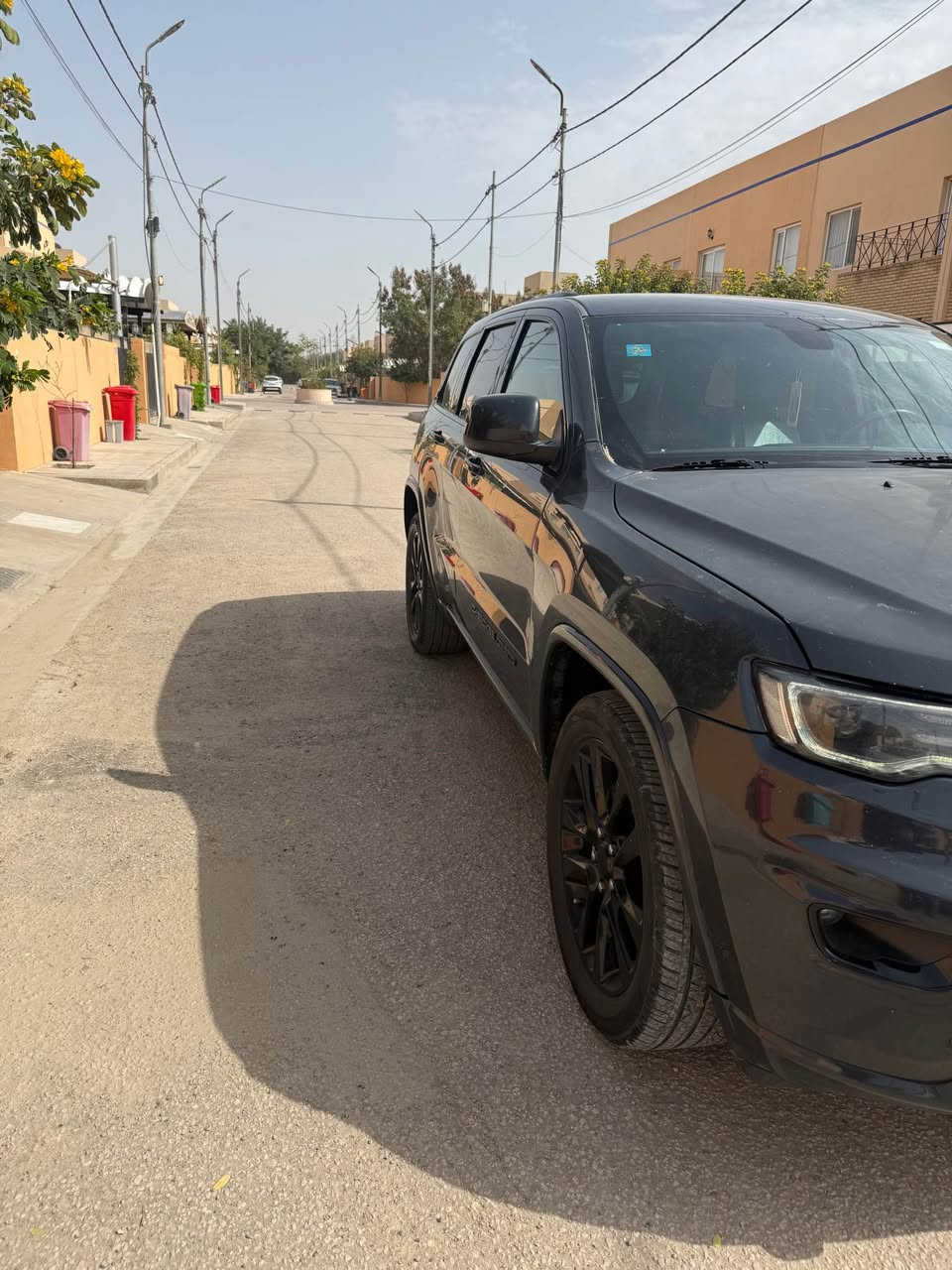 تشغيل عن بعد 
شاشة كبيرة 
صندوق كهربائي 
كشنات تدفىة 
توقف ذاتي خلفي 
محرك گير جديد Singapore


**إذا كنت صاحب هذا الإعلان وتريد حذفه لأي سبب، رجاءا أرسل رسالة إلى الدعم الفني**