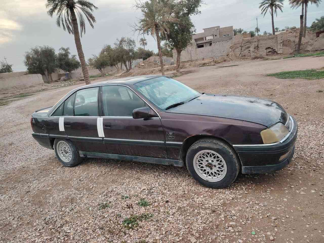 اوميكا موديل 91 رقم كركوك سنوية ل28 محرك سته سلندر كير عادي صدر خلفي امامي جديد تخم تاير داخل نظيف مصبوغه جماليه تحويل مباشر سيارة حلوه وناعمه موجوده في مندلي سعرها ٢٨ ورقة قفل تفاصيل أكثر ع الرقم ***********
