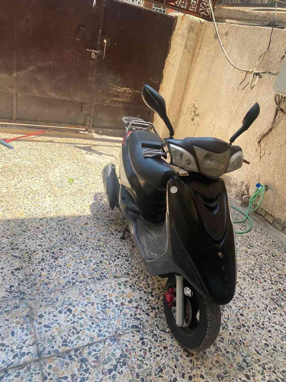 سلام عليكم دراجه بغبغائ دراجه جديدهه بمعنه الكلمه نص نكره اي نقص مابيهه قبل 5اشهر طالعه من الرنبه مكاني بغداد الشعب عل قنه ***********
