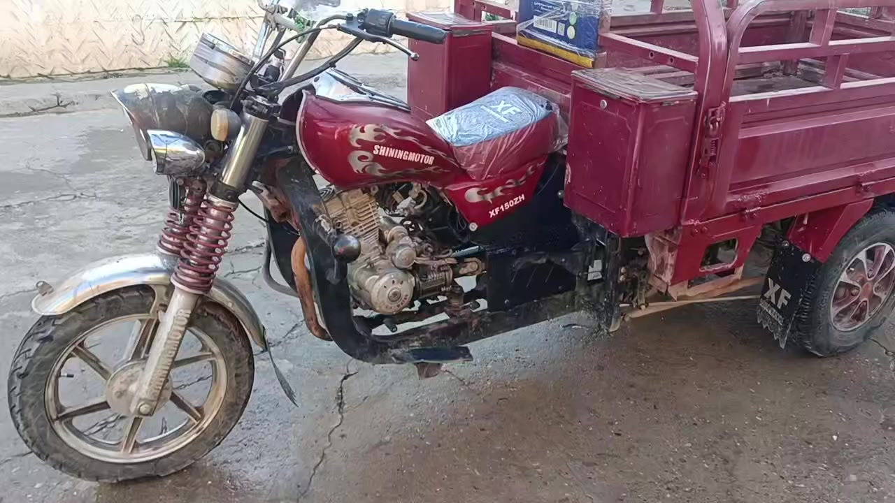 ستوته جمره موديل 2020 محرك اصلي شرط واير منيه شرط كلها شغاله شاصي شرط منفيس طخم اطارات جديد ويل كب اصلي الشراي يتصل العنوان موصل حي الطيران السعر مليون وبيها مجالل
***********

***********
