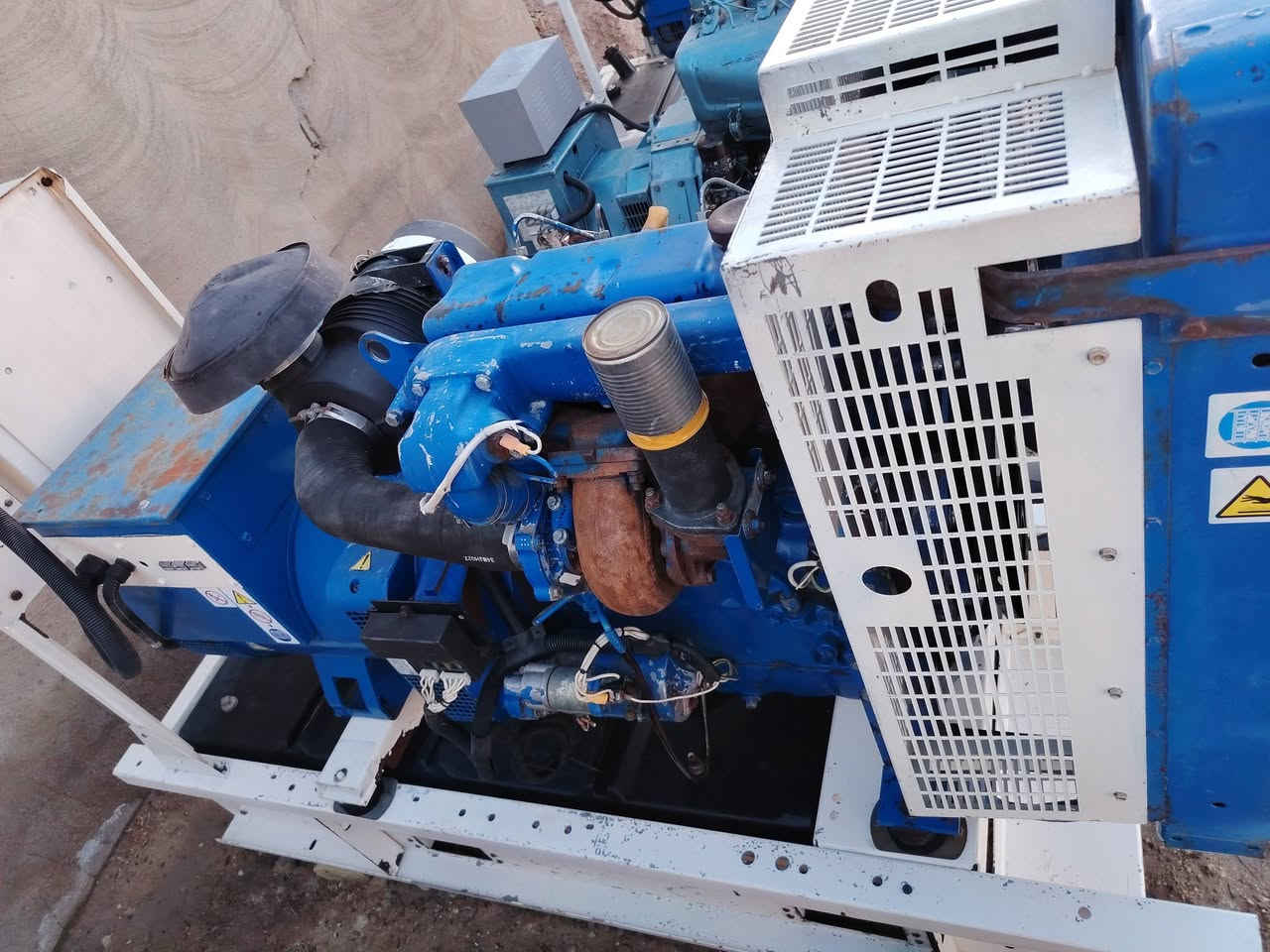 يتوفر لدينا بيركنز 98 ملم 4 بستم 65 كيفي 

سوبر جارج أصلي توليد لوري سومر فرنسي أصلي مواصفات إنكليزي إنكليزي بشرط الحمل والفحص والنضافه بلادي
مشتغل خارج العراق عدد ساعات العمل 700 ساعه 

العنوان الأنبار الفلوجة الاستفسار الاتصال
***********

عنوان الثاني ***********

يوجد توصيل كافه🚛 المحافظات
