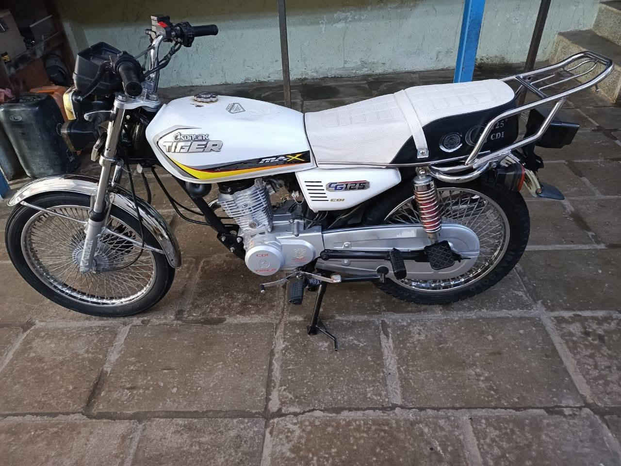 سلام عليكم اربعه كير تايكر اوراق اسكنر موديل 2022 مكفولة كفاله عامه محرك برغي ما مفتوح علا بلاد بيهه تخم تاير جديد كهربائيات كلهه شغاله دراجه كلش نضيفه وجاهزة مال جنيان مكانها الديوانيه تفاصيل اكثر أتصل خاص ماجاوب فقط تصال ***********
