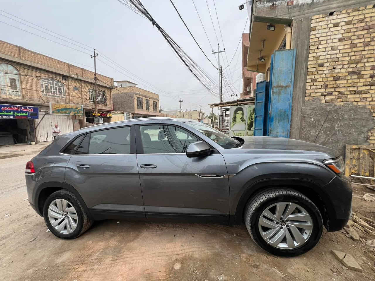 سلام عليكم
اطلس موديل 2023 رقم بغداد 

مواصفات السياره وصورها وصور سونار وياهن 👇

🔺بصمة
🔺تشغيل عن بعد
🔺محرك 6 سلندر تنفس طبيعي
🔺لايتات ذكية  IQ LiGHT LED
🔺شاشه تتحكم بيها عن طريق اشارات اليد من بعد
🔺صندوق كهربائي بحركة الكيك تو 
🔺فول رادارت و ايضاً رادار خلف الشعار الامامي
🔺يدات باب بصمة بيهم
🔺تدفئة
🔺نظام قياده تتكون من سبورت وايكو ونورمال 🔺والطرق الوعره 
🔺وتتكون من نقاط عمياء بل مري
🔺كشنات جلد بل كامل
🔺ويل حجم 20 بلادي
🔺واغلاق الموافذ عن طريق البصمة
🔺واكيد 4x4
🔺كشنات كهرباء
🔺مواصفات SEL Premier 
🔺السياره خمسه راكب فئة سبورت كروز

السياره سعرها 260 وبيها مجال  

مكان سياره حله رقمي ***********
