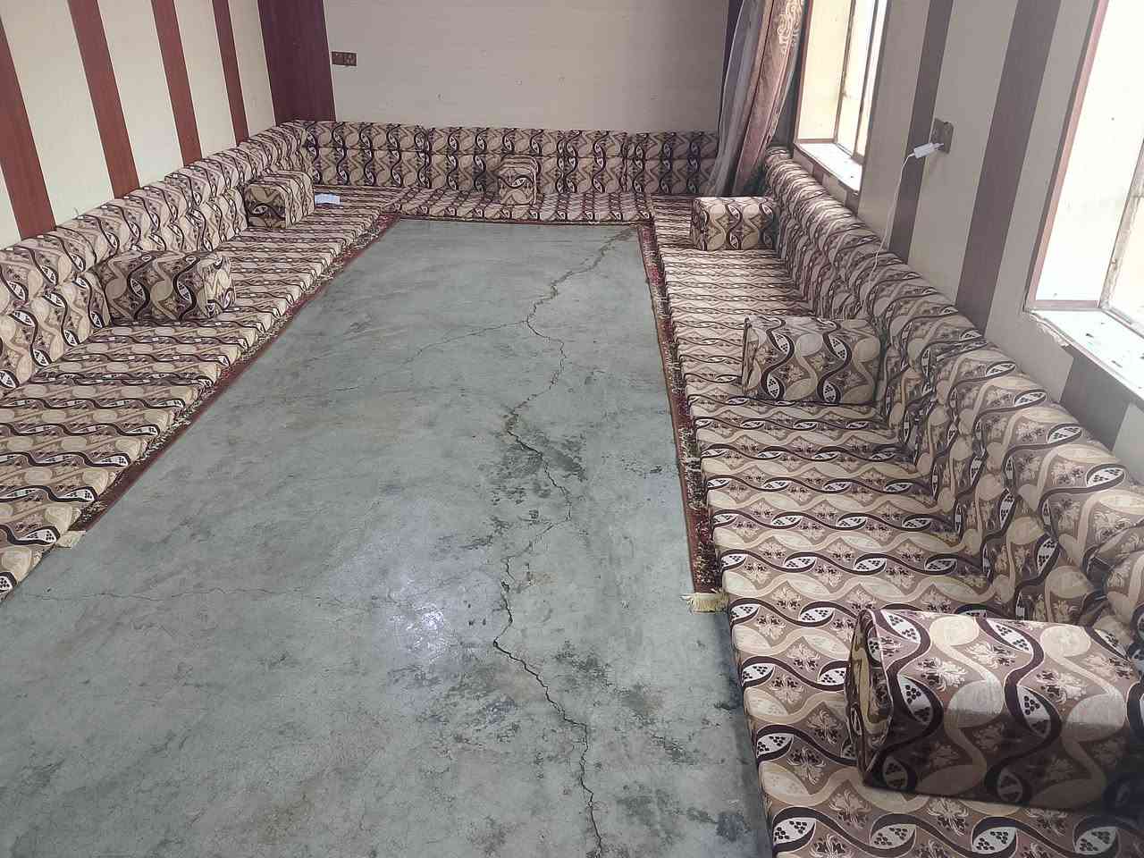 ديوان للبيع التريد تراسلني سعر مانسب


**إذا كنت صاحب هذا الإعلان وتريد حذفه لأي سبب، رجاءا أرسل رسالة إلى الدعم الفني**