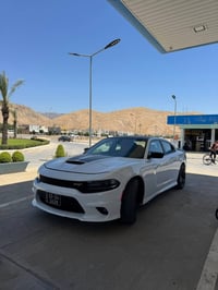 دوج جالينجر ٢٠١٦ ئارتي پوليسى سه ياره كه سفره هه موو كيانى به شه رت كو...
