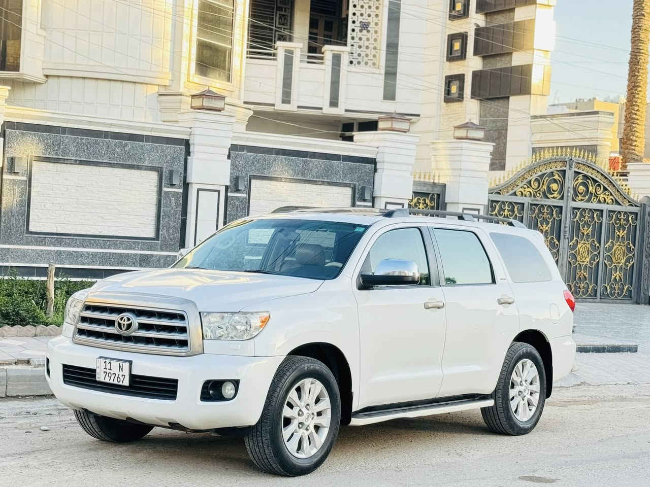 السلام عليكم للبيع سيكويه 2009
رقم بغداد بسمي هزه وفحص جديده 
خليجي مكفوله كفاله عامه بوضع شركه ماشيه 67 km على فحص بلادي 

معروضه 188 وبيها مجال 

رقم الهاتف ***********

مواصفات فول 1/1. بلاتينيوم اعلى فئه 
فتحه سقف 
كشنات جلد + كهرباء 
شاشه جبيره + بلوتوث 
كشنات ذاكره 
سقف دفدي 
رادارات جوانب 
حساسات أمامي خلفي 
مثبت سرعه 
كشنات منفصل 
كشنات حار بارد 
ستيرن هيتر 
ستيرن كهربائي 
صندوق كهربائي 
فورويل 4+4
7 راكب 
3 قطع تبريد 
لايت زنون اصلي 
تخم تاير جديد
