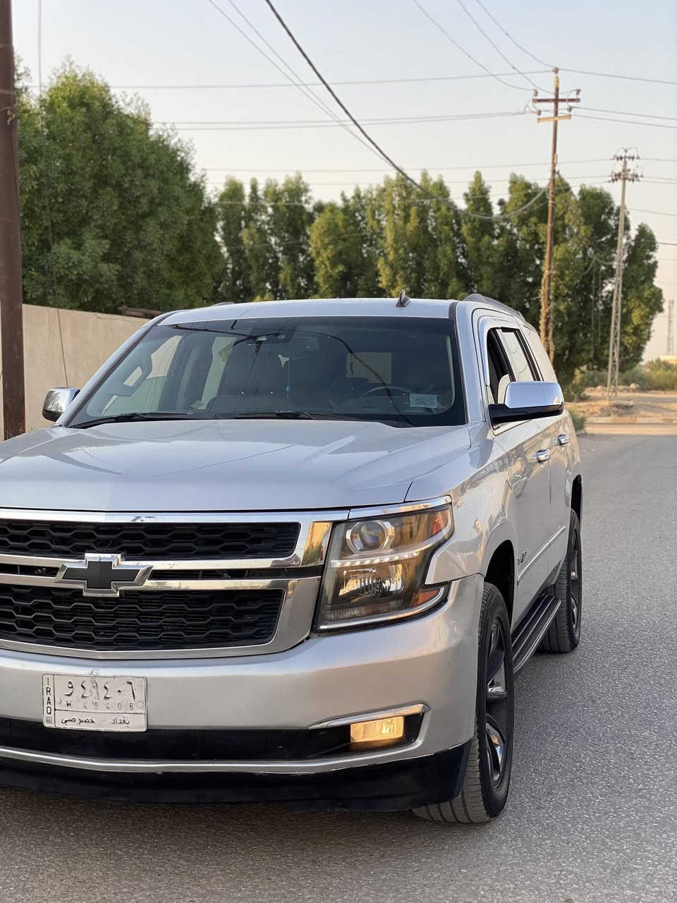 السلام عليكم 
تاهو 2015 LT 
رقم بغداد 
وارد امريكي السياره فول عده الفتحه والبصمه 
VIP
رادار
حساسات امامي خلفي
كشنات كهرباء
شاشه جبيره 
شاشه قاصه
كشنات VIP
جنطه كهرباء مانع اصدتام 
وبعد اكو هواي مواصفات 
حادثهه جاملغ وباب 
للبيع السعر 305
وبيهه مجال بسيط
***********
