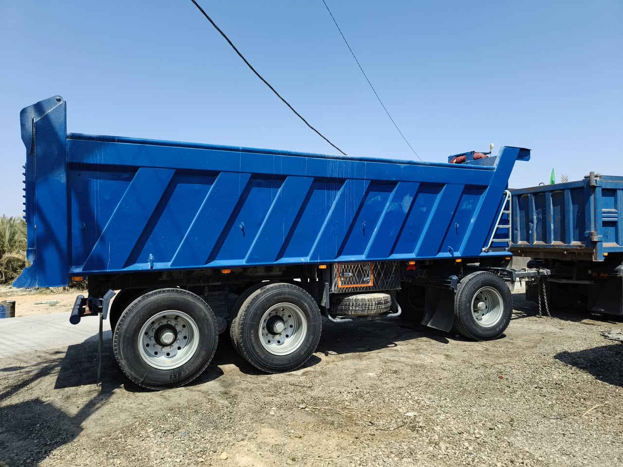 للبيع دنكير ١٦ شاصي ١٦ تخم تاير  جاهزه للعمل  ***********
