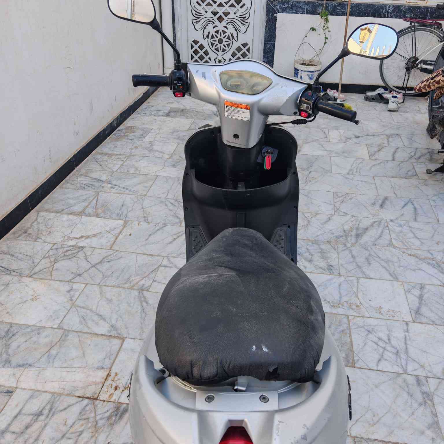 السلام عليكم دراجه للبيع دراجه تايلاندي حاويه نوزل gt
مكاني النجف الاشرف  ***********
