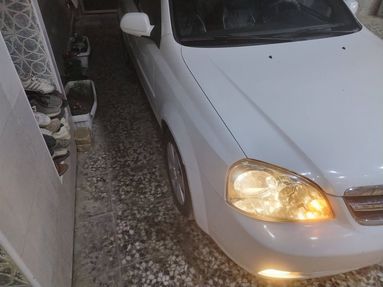 السلام عليكم ٢٠١٢ للبيع او مراوس العنوان كوت مركز المدينة رقم بغداد بيهه قطعتين صبغ السعر ٧٨ وبيهه مجال للاستفسار الاتصال ***********
