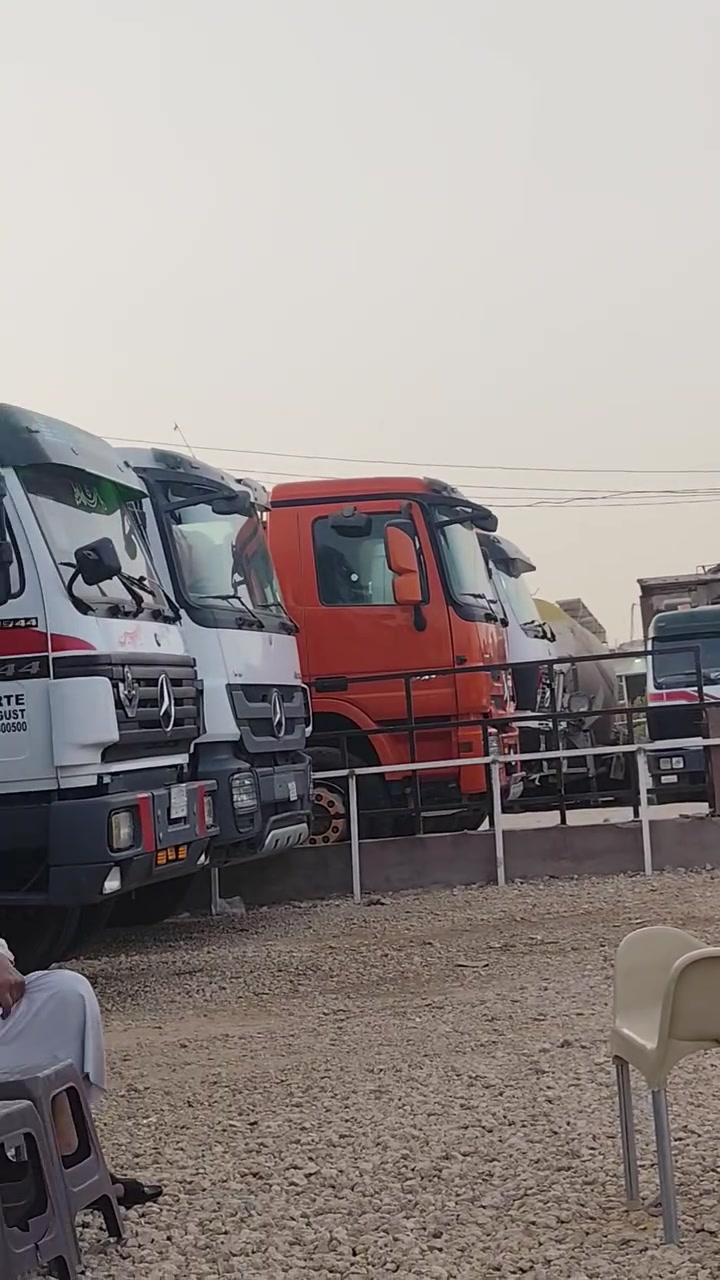 معرض علي عيدان شمري  النجف لمعارض جديده***********
