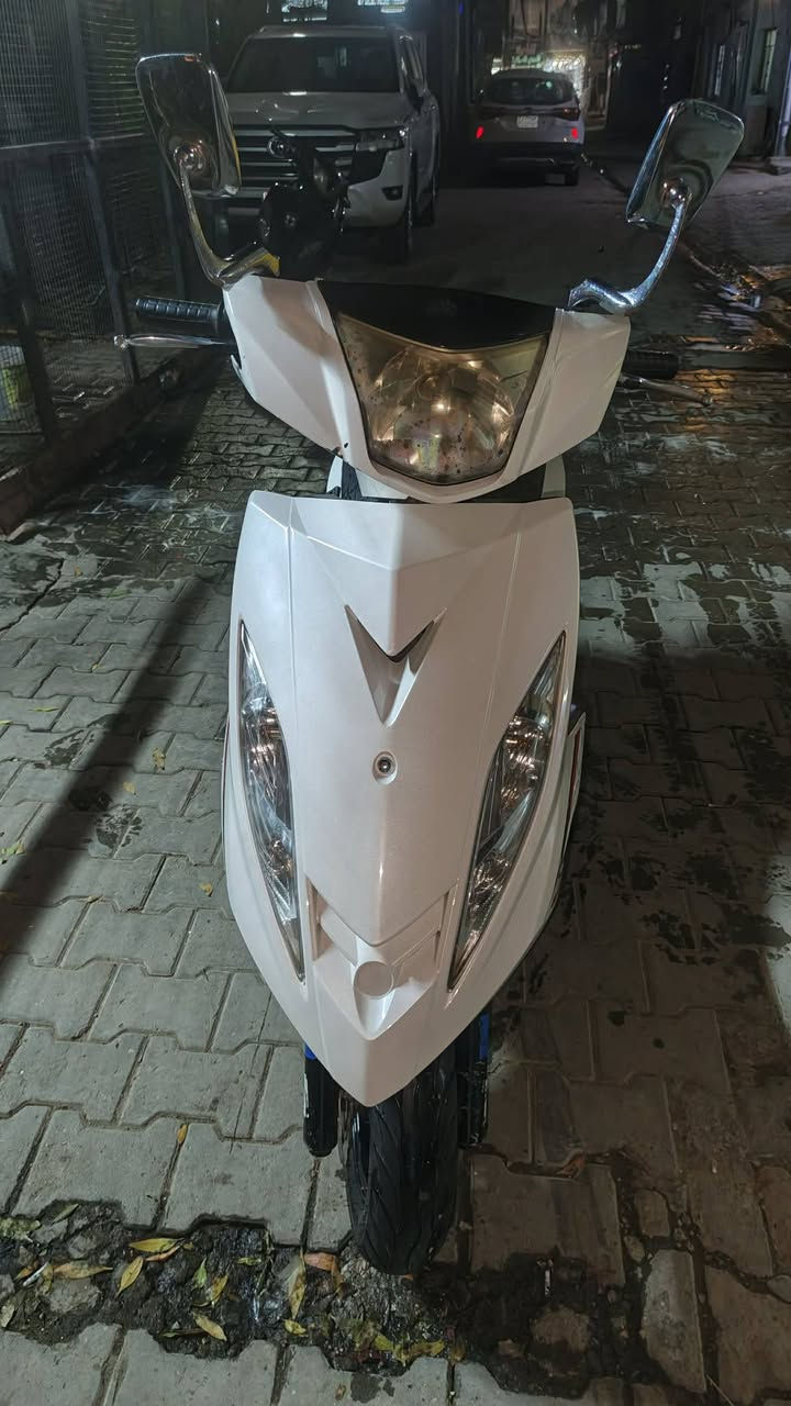 السلام عليكم جيتي ار دراجه نظيفه خير من الله دراجه ما متعوده كفاله عامه بس مفر الأمامي مبدل غير شي مكفوله سعرها
(950) وبيها مجال حك الجيه 
المكان الحريه الأولى 
(***********)
