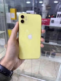 آيفون 11 • ٦٤ • اصفر