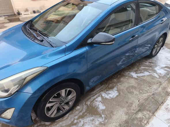 📣 للبيع: هيونداي النترا 2015

✨ المواصفات الرئيسية للسيارة:

الحالة: ممتازة
السنوية و الهزة جديدة 2025
باسمي رقم بغداد
اللون الخارجي: [ازرق]
المحرك: [ 1.6 لتر ] - اقتصادي جداً في استهلاك الوقود.
ناقل الحركة (الجير): أوتوماتيك.
المسافة المقطوعة (العداد): [ 146الف km] 
🌟 أهم المميزات والإضافات:
مكيف هواء بارد وممتاز.
شاشة و كاميرا 
حساسات اطارات
إطارات بحالة جيدة جداً.
بطارية جديدة
صيانة دورية ومنتظمة 
صبغ باب خلف السائق 
💰السعر المطلوب: [ 15,300,000 دينار عراقي ] قابل للتفاوض البسيط 
الموقع: [بغداد/ الدورة]
📞 للتواصل والاستفسار:
 يرجى الاتصال على الرقم: [ *********** ]
