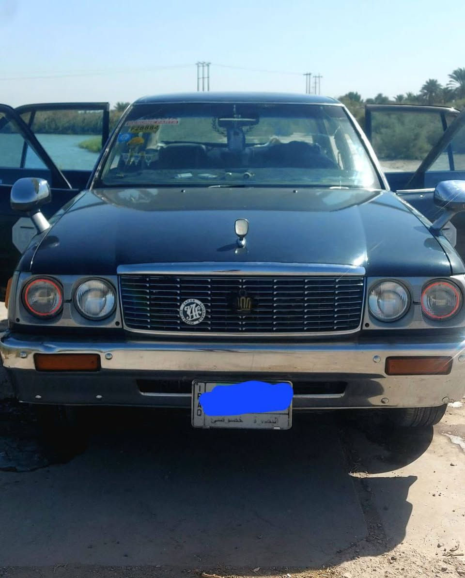 سلام عليكم 
سيارة ارنب اكراون مديل95.((للبيع)) 
المكان سوق الشيوخ 
سيارة جاهزة من جميع النواحي الف ماتصرف عليه 
الاتصل ولاستفسار:        ***********
                          :       ***********
