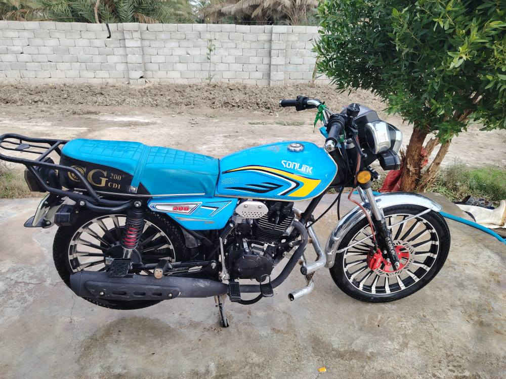 سلام عليكم دراجه سيفان 2025
السعر 800 وبي مجال العنوان ديالى بلدروز
***********
