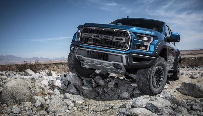 سلام عليكم ورحمة الله وبركاته 👋🏻

شلونكم غوالي الطيبين 
أسبايدر _ رام اسود لامع _ F150 رابتر اسود لامع 
جيتور T2 كاربون _ موستنك GT500 _⚡️
***********📞
