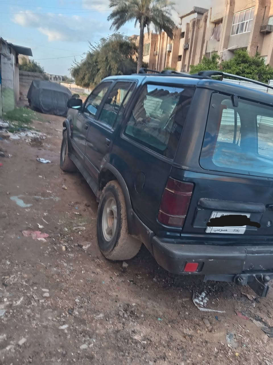 من رخصه الأدمن. فورد إكسبلور مديل 1993 رقم بغداد بسمي تحويل شوكت متريد مصبوغه حزام بدون ضربه صدر امامي خلفي كله جديد تخم تاير كهربائيات كلهه شغاله سياره حلوه عظمتهه.. ملاحظه المحرك مفتر بيهه  بيهه يطغ ابيعلك كايم. السعر ٤٥ بيهه مجال ترهم مراوس حسب القناعه. عنوان بغداد ابوغريب


**إذا كنت صاحب هذا الإعلان وتريد حذفه لأي سبب، رجاءا أرسل رسالة إلى الدعم الفني**