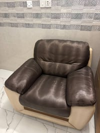 1_  طخم للبيع عدد/9 مقاعد مستخدم شهر واحد بعد جديد السعر 850 وبي مجال ...