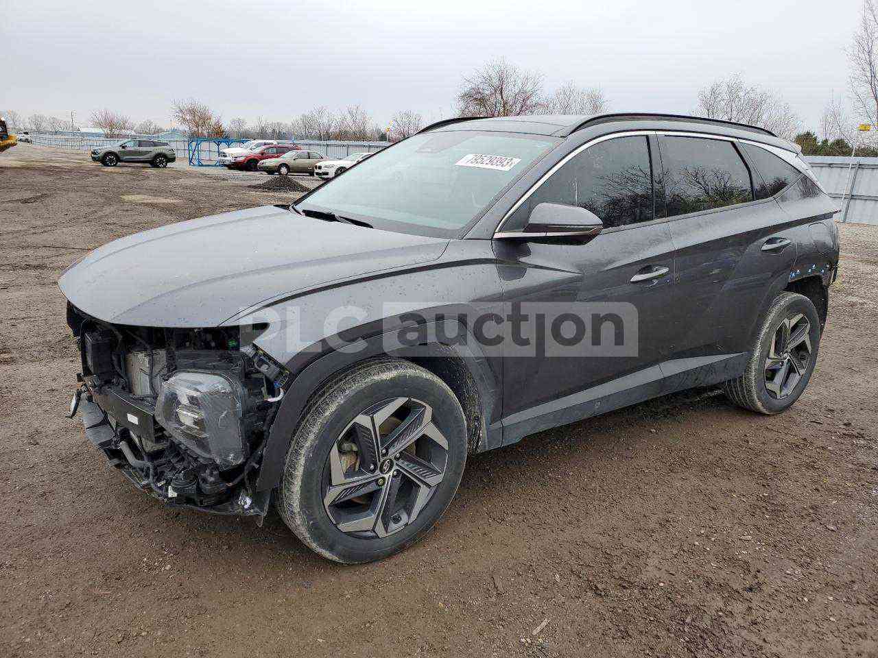 سلام عليكم توسان هايبرد موديل 2022فول مواصفات تتقدم وترجع بالريمونت صور الحادث بالمنشور ماشيه 31الف محرك 1600مفتوح ***********السعر172
