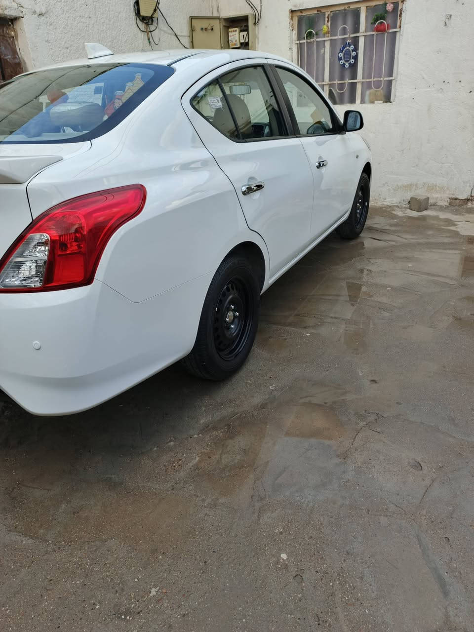 سني هندي أم البليته الزركه موديل 2025 كفاله عامه رقم اربيل ماشيه 15 ألف سعر 126 مكان ميسان ***********
