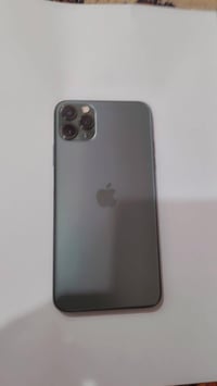 ايفون ١١ برو ماكس • ٢٥٦ • بطاريه ٧٧