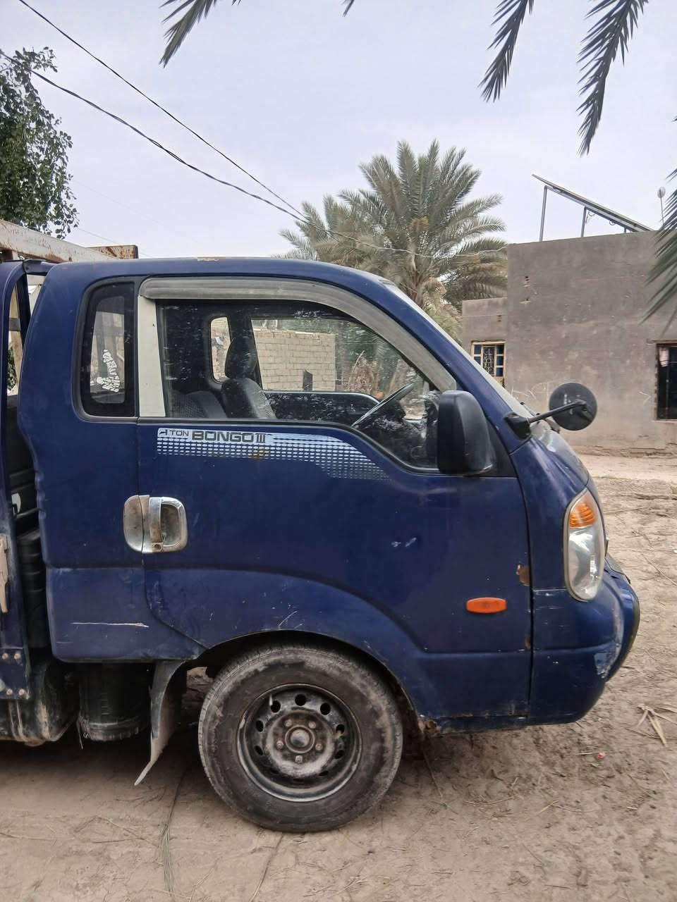 سلام عليكم سياره بنكو ٣٠٠٠ مفتوح موديل ٢٠٠٦ رقم بابل  مكان السياره بابل مسيب ٧٠ وبيه مجال ***********
