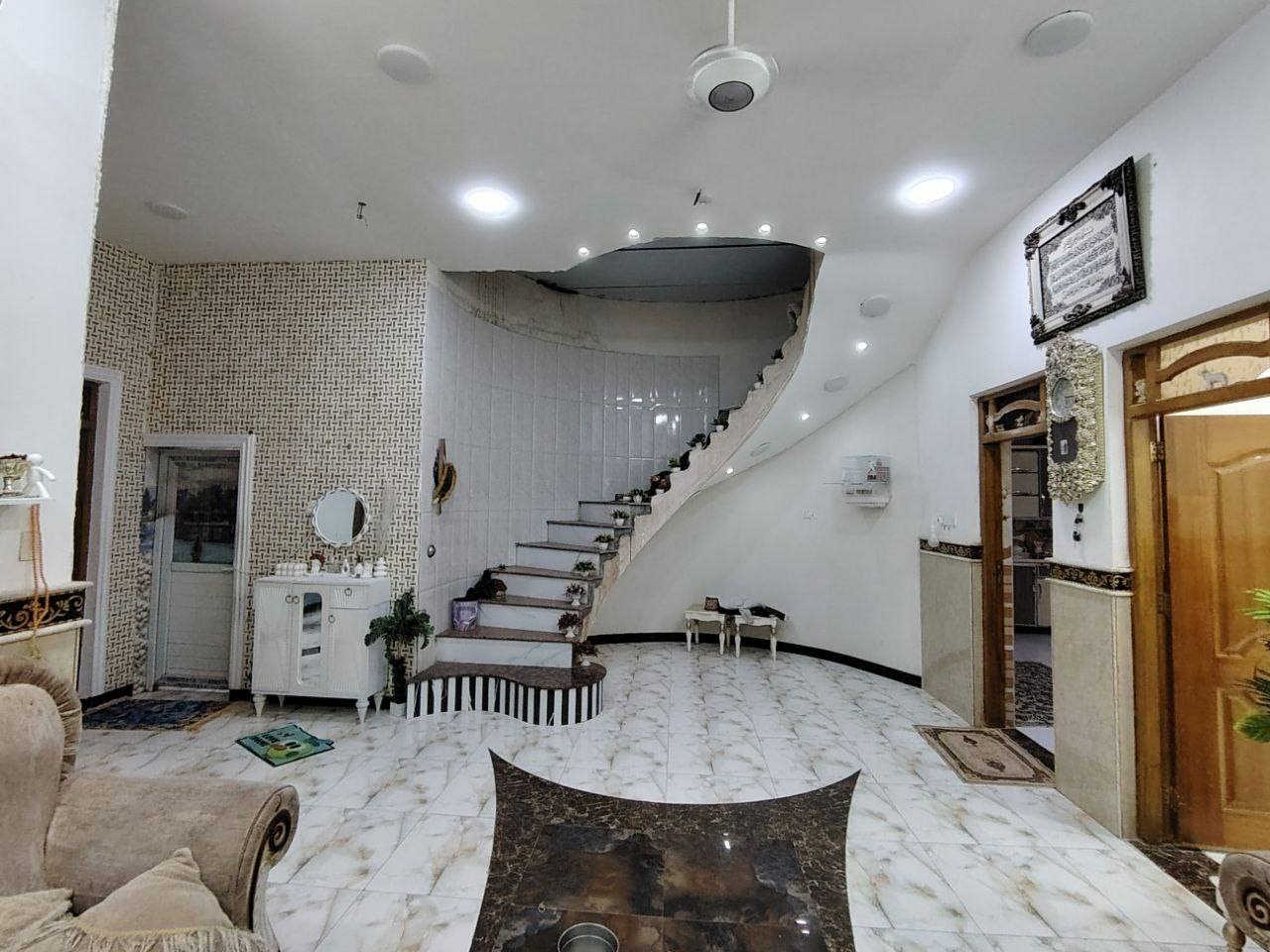 #يالله

بيت للبيع

الماجديه حجي حسن الثانيه

متوفره جميع الخدمات

طابو زراعي سند 25

المساحه 200 متر 

طابق واحد بناء حديث 

السعر 80 وبي مجال للشراي 

الاتصال ع الارقام التاليه أو مراسلتنا عبره الواتساب 
***********
***********

#ملاحظه"لدينا جميع البيوت والقطع الأراضي بأسعار مناسبة 

#وجاهزين"لعرض عقاركم عندنا
