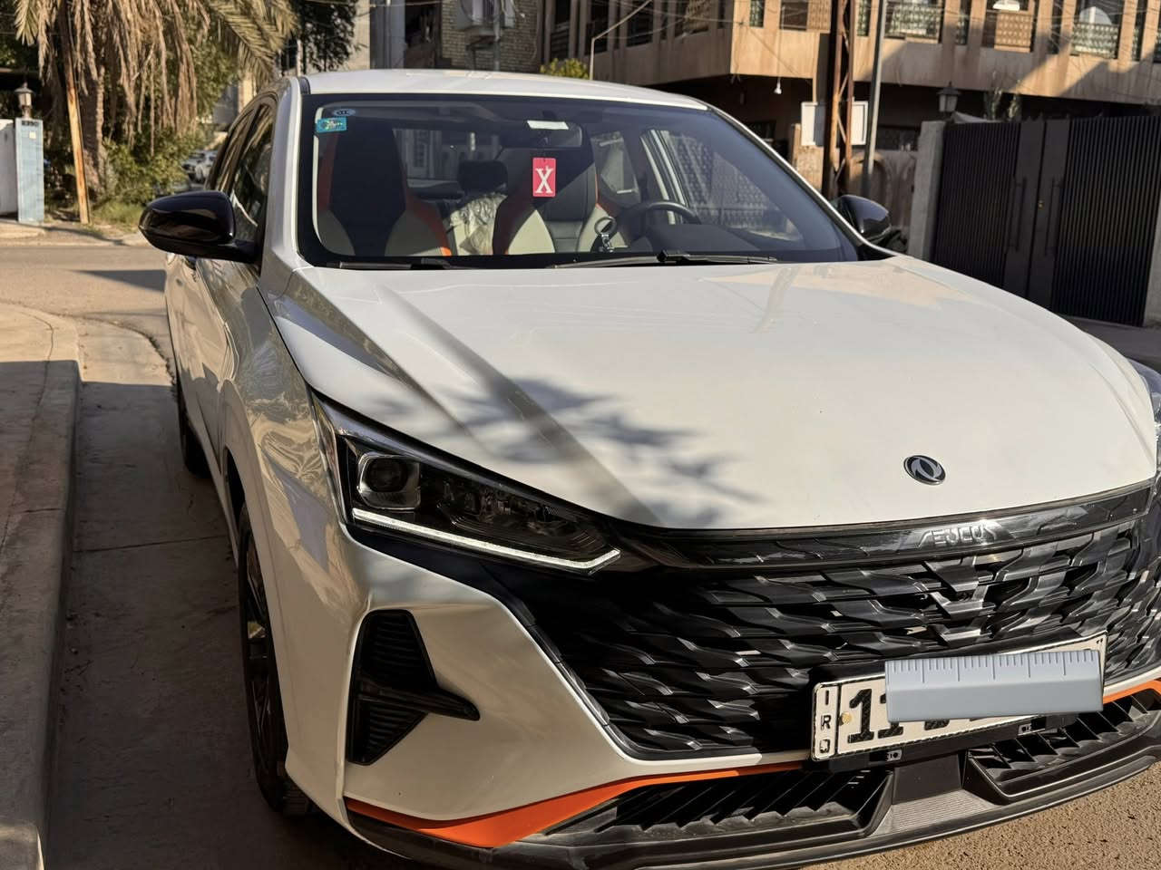 السلام عليكم دونغ فينغ شاين A30 موديل 2024 ابيض وكالة ليث العبيدي ماشية 33 الف بعدها بالضمان ( 6 سنوات او 200 الف) محرك 1500 تنفس طبيعي 
السيارة كفالة عامة عدا قبغ الجنطة النازل بي صبغ وتكحيلة مأشرات بالصور
السعر 107$ بيها مجال بسيط للشراي 
للتواصل *********** 
مكان السيارة بغداد الكرخ العدل
