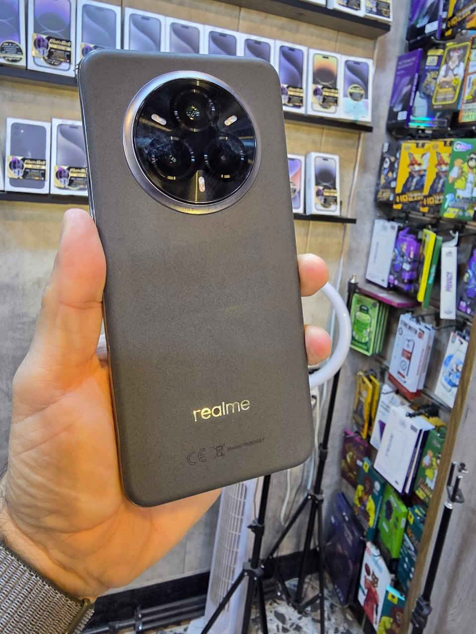 ريلمي 14 برو بلاس
512/24
كاميرا 50+50+8
معالج sd 7s gen3
بطارية 6000
شاحن 80
الجهاز نظافه 100
ملحقات كامله
السعر 450,000
الملك سنتر /السيدية
***********
