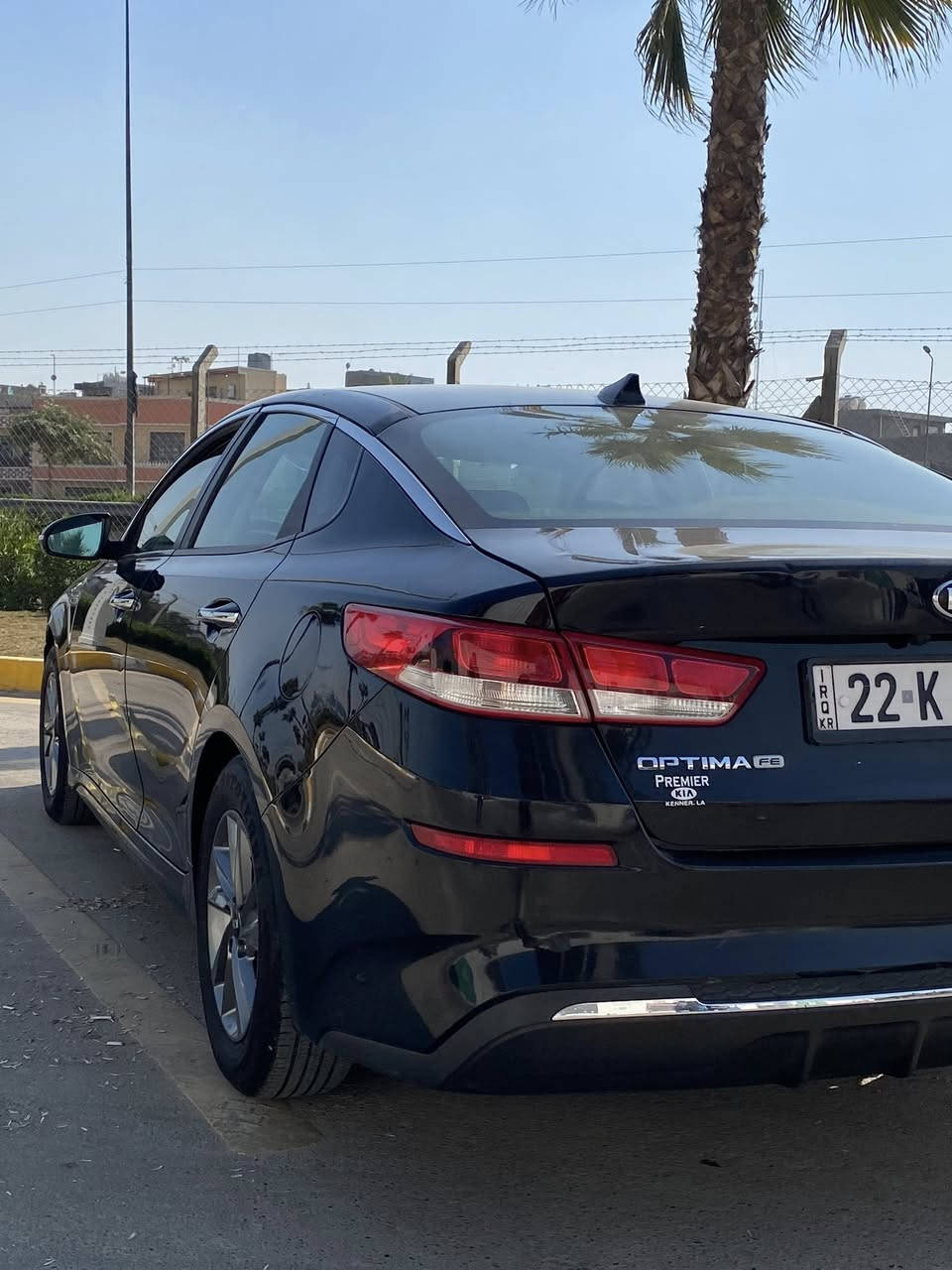 سلام عليكم اوبتما موديل 19 رقم اربيل الجديد بيها بس البنيد صبغ فقط سياره جديده نص فول محرك كير وضع الشركه  مكاني بالغزاليه السعر 133 للاستفسار ***********
