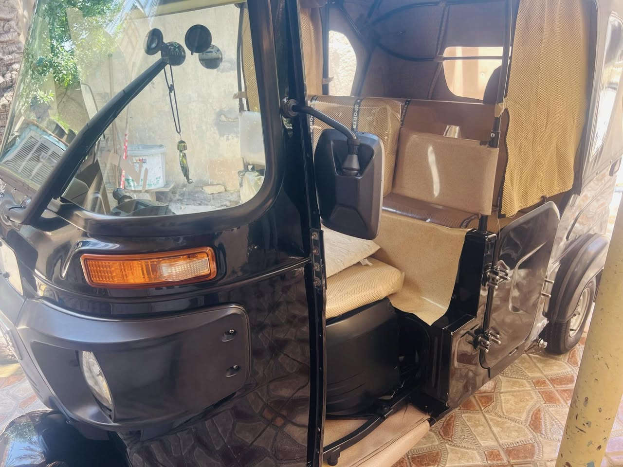 السلام عليكم تكتك موديل 22مرقمه تحويل ثاني يوم مباشر تكتك كلش حلوه ميحتاج اله كلشي محرك يخبل مكانه بعقوبه الاتصال ***********
السعر ٨.٥٠٠ بيه مجال
