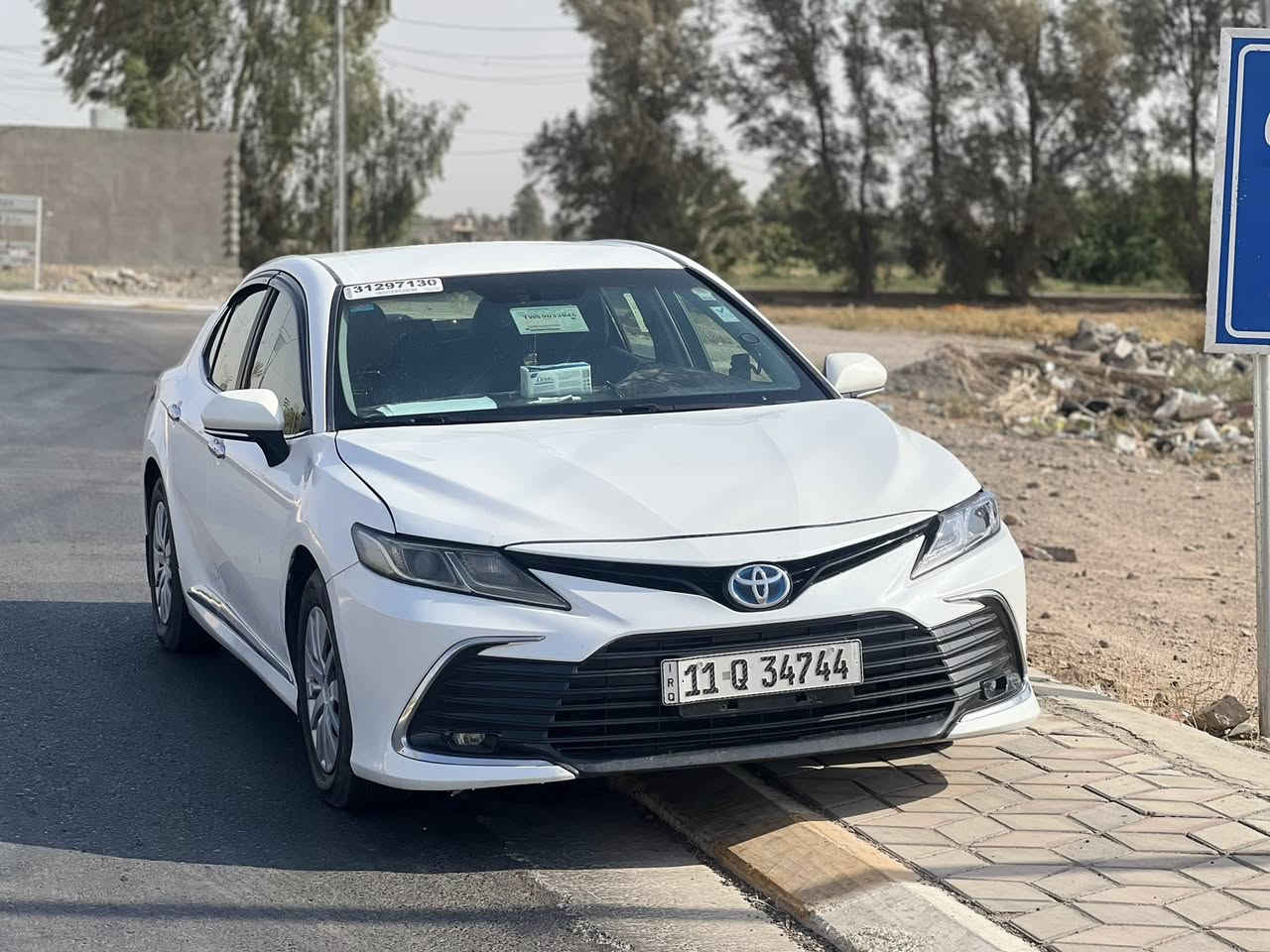 السلام عليكم…
تويوتا كامري LE 2020محدث 2023
نظيفه جداً تكسي دبي …

المحرك: 2500 سي سي مرغوب 

الرقم: بغداد الدولي 

الحاله:
موضح بل منشور 
صبغ عام تغير لون
بدون ضرر داخلي 
الكير والمحرك مكفولين

المواصفات:
تحكمات ستيرن
شاشه 
كأمره خلفيه 
حساسات
تبريد خلفي
تبريد امامي 
وباقي مواصفات اخره …

هايبرد شغال
تدفئه وتبريد شغال 
صدر كهربائيات محرك كير كلها شرط

السعر: (138) وبي مجال 

الموقع :
صلاح الدين /تكريت 

للتواصل:خاص او على الرقم واتساب او اتصال 
***********
