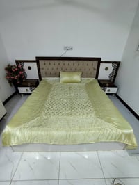 نزلات مستعملة • متروكة • أثاث نوم