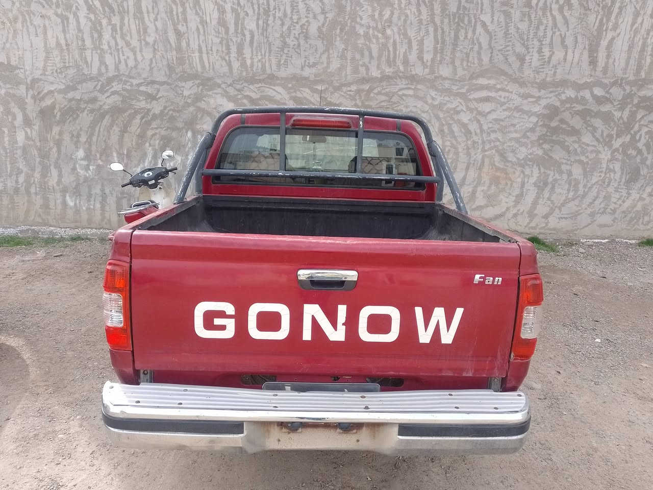 السلام عليكم
سياره GONOW للبيع
موديل 2014 
السعر 45 وبيها مجال 
الاتصال فقط ***********
العنوان صلاح الدين بلد 
مينيفيس فقط
