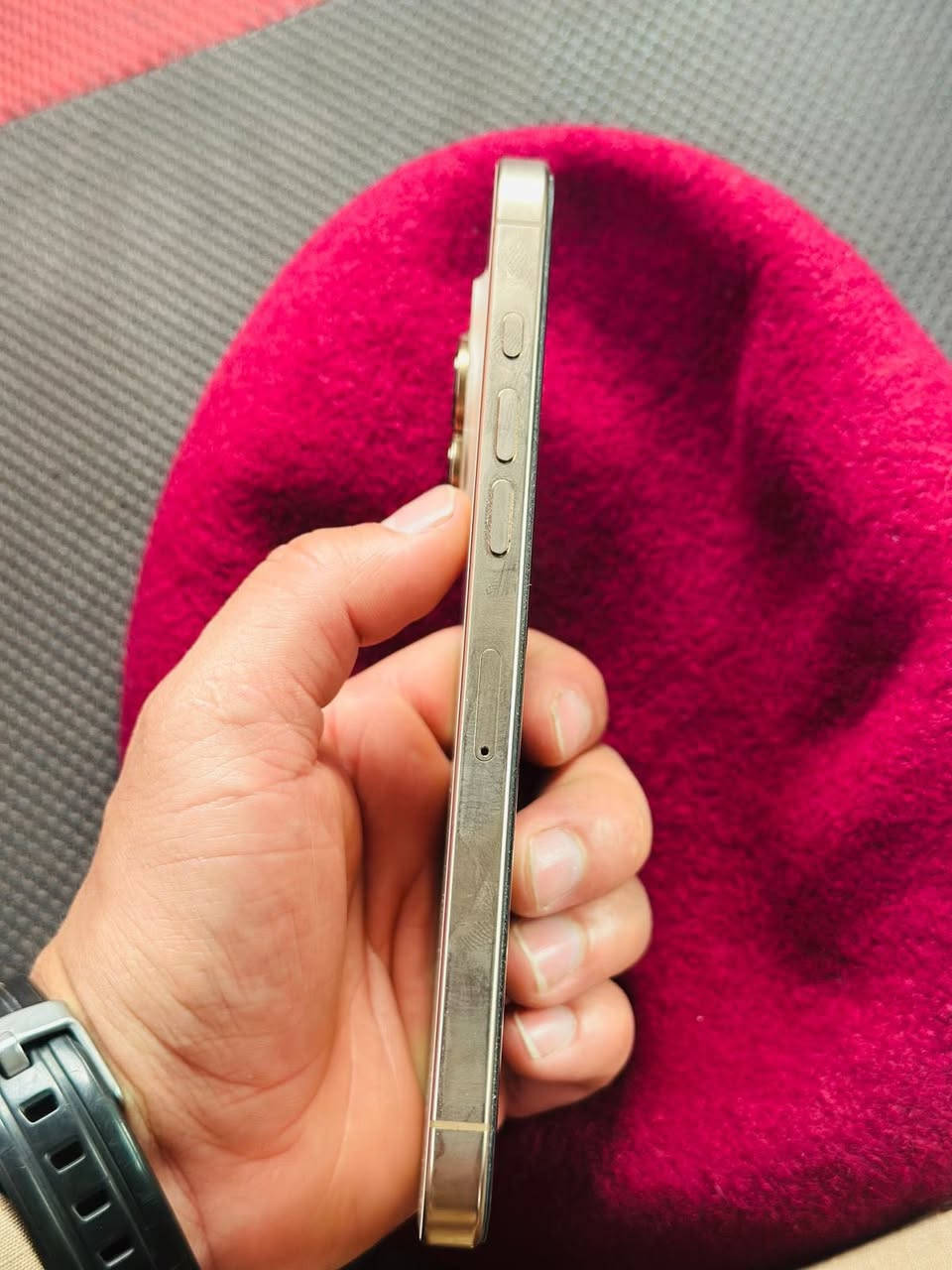 16 بروماكس بطارية 100 مشحون 139 تك شريحة شرق اوسط الجهاز كلش جديد كارتونته وكيبله الاصلي ويا شرط الفحص وانطيك ويا ضمان
***********
مكاني سماوة وعندي توصيل
