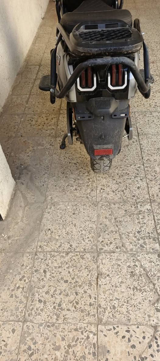 السلام عليكم
دراجة شحن موديل 2025 
ماشية 5000 
مكاني الدورة 
٧٥٠


**إذا كنت صاحب هذا الإعلان وتريد حذفه لأي سبب، رجاءا أرسل رسالة إلى الدعم الفني**