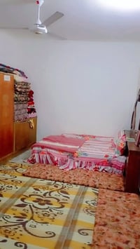 مشتمل للبيع  حي المثنى خلف الشهداء المساحة 75م  طابقين  استقبال وصاله ...